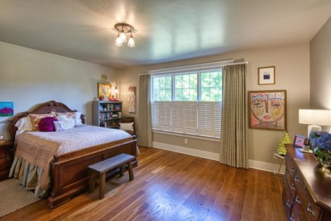 Guest Bedroom - June 2021